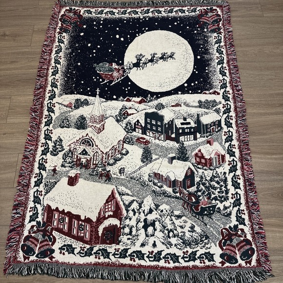 THE NORTH POLE SERIES CHRISTMAS WINTER SCENE TAPESTRY THROW 68x47 EUC - Picture 5 of 5